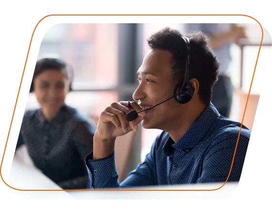 man talking to optimum customer service representative